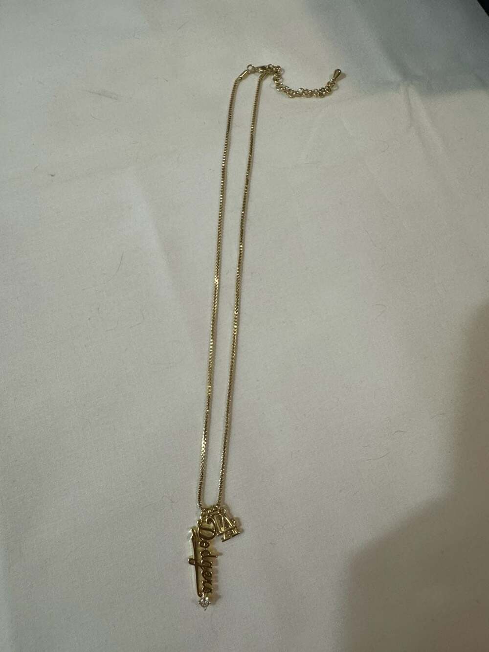 Bijoux Sport Los Angeles Dodgers Gold Tone Necklace with LA Logo and Script Char